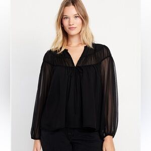 Old Navy Split-Neck Chiffon Long Sleeve Top Blouse Black